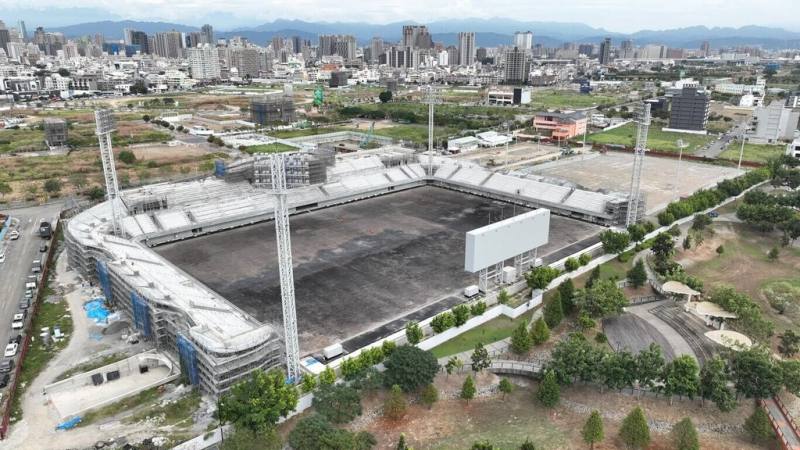 台中國際足球運動休閒園區工程穩健推進，市府預計115年完工、116年上半年啟用。（民眾提供）