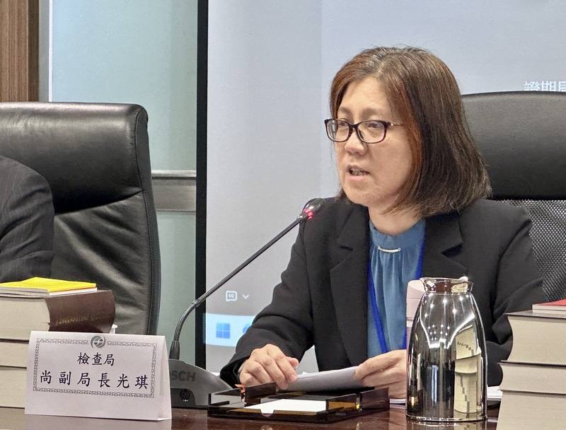 金管會18日舉行例行記者會，金管會檢查局副局長尚光琪（圖）表示，2026年金融檢查重點以防制詐騙、防制洗錢、金融消費者權益保護及資通安全韌性等4大議題列為特別關注領域