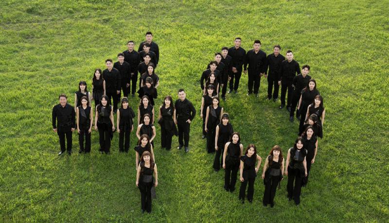 朱宗慶打擊樂團將邁入40週年，18日公布2026年度計畫，包括40週年音樂會「X：面對世界的力量」、「台灣國際打擊樂節」、擊樂劇場「六部曲」等節目，朝「朱團2.0」目標前進，為台灣打擊樂界持續蓄積展演潛能。（劉振祥攝，朱宗慶打擊樂團提供）