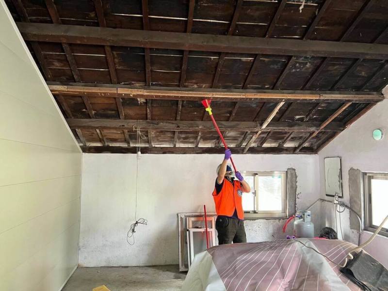 花蓮馬太鞍堰塞湖災後復建工作持續進行，台積電慈善基金會協助中低收入戶或需外界協助的家戶修繕，第1波已完成6戶，第2波已完成15戶會勘作業，將陸續進場修繕。（花蓮縣政府提供）