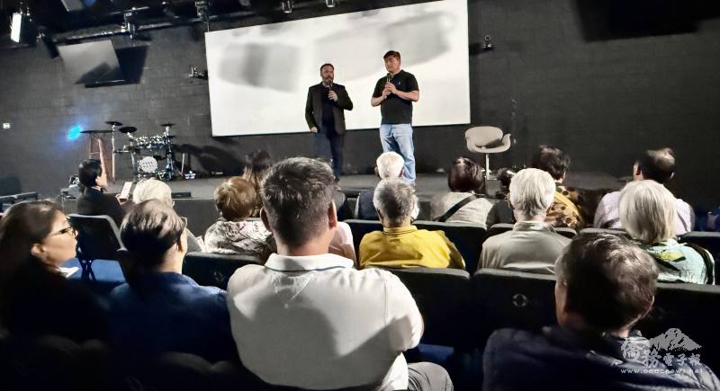 捐贈儀式現場實況