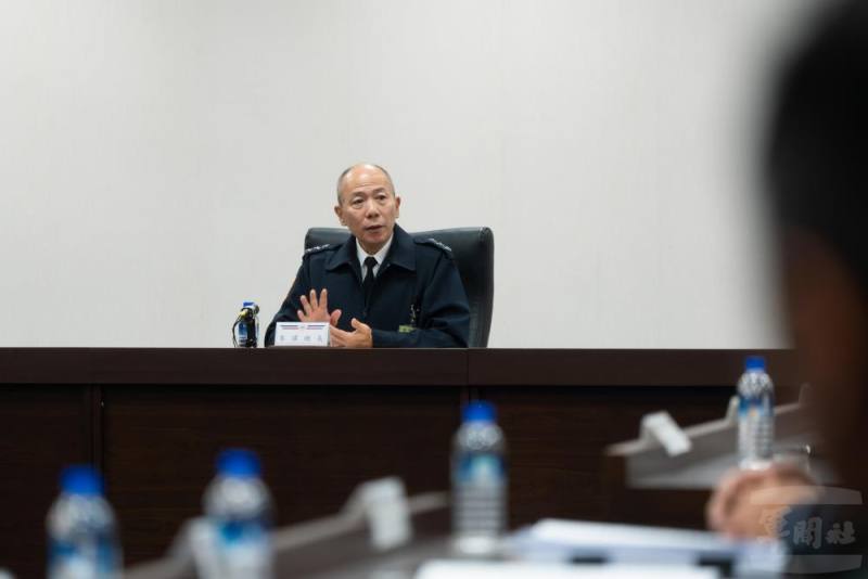 梅總長勉勵督察幹部持續落實工作。（軍聞社記者文仁攝）