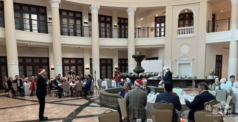 駐邁阿密辦事處處長周啟宇致詞