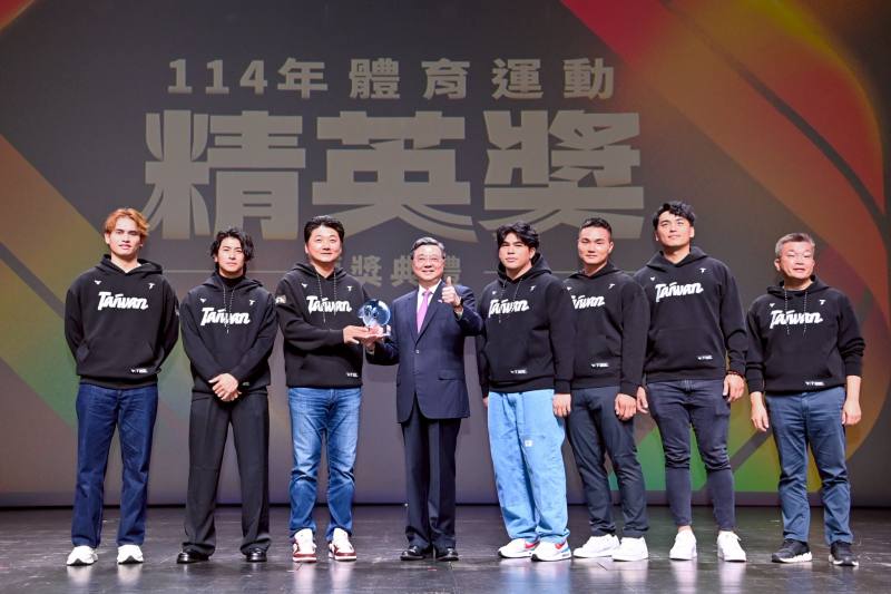 行政院長卓榮泰出席114年體育運動精英獎頒獎典禮