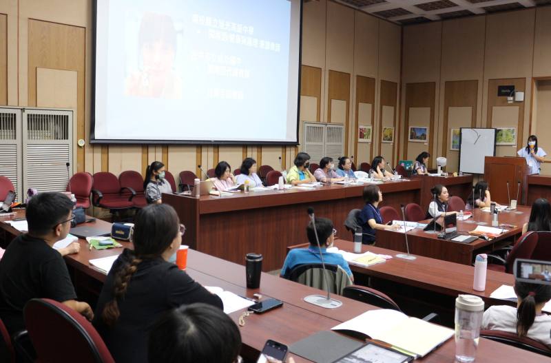 十二年國民基本教育教學實踐策略研討會社群教師分享授課心得