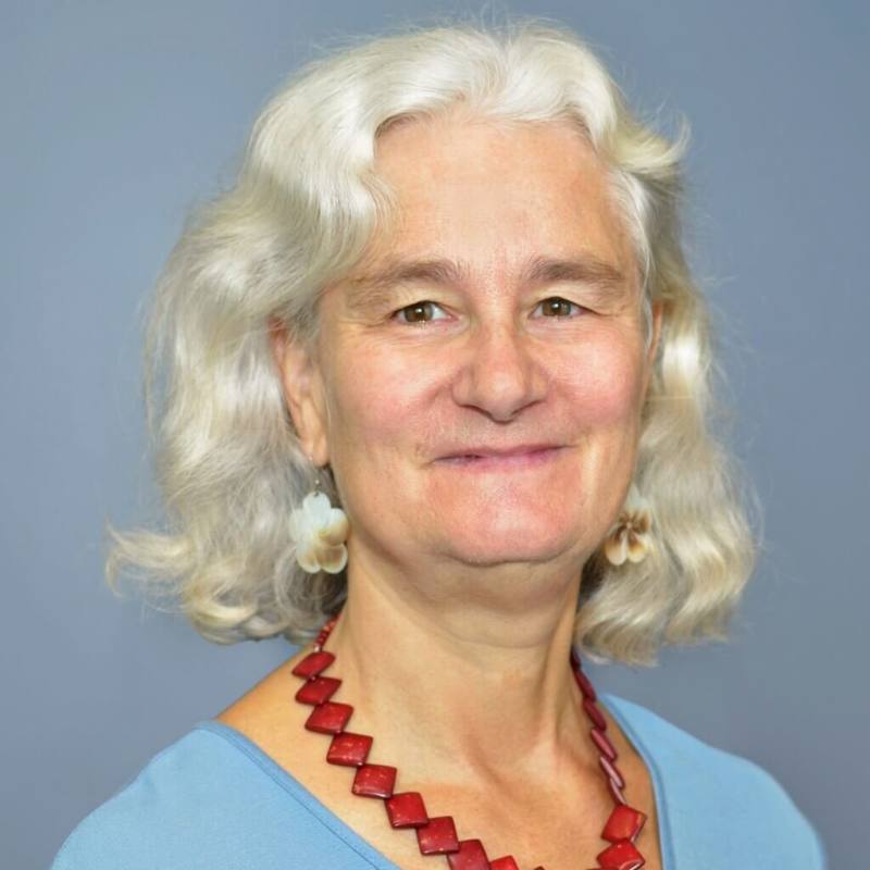 朱麗亞（Julia G. Bentley）擔任加拿大外交官期間曾派駐中國和台灣。她認為，在當今中國控管學術和言論自由下，要認識中國可以從台灣著手。（加拿大亞太基金會提供）