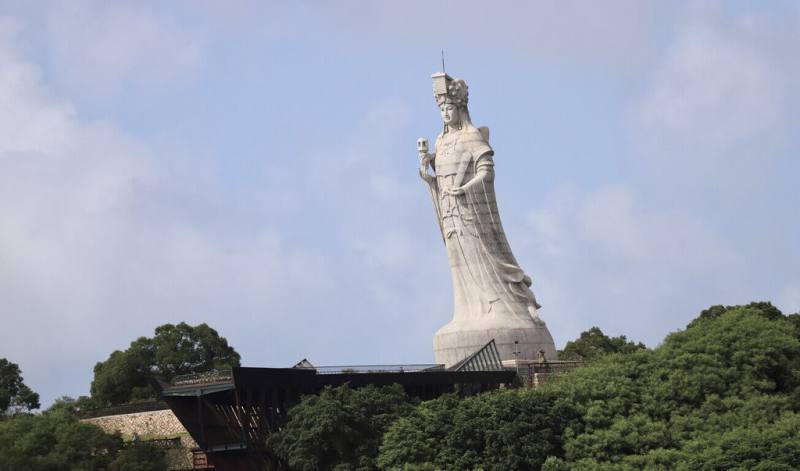 馬祖觀光地標媽祖巨神像船型平台歷經11個月整修，31日起對外開放，是媽祖巨神像落成以來規模最大的維護整修案，更創下馬祖重大觀光景點結構體檢修的首例。（馬祖國家風景區管理處提供）