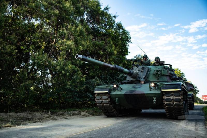 陸軍裝甲564旅實施「重要目標防護應援」，藉由實兵、實裝、實地的方式，展現守護家園的決心。（軍聞社記者王茗生攝）