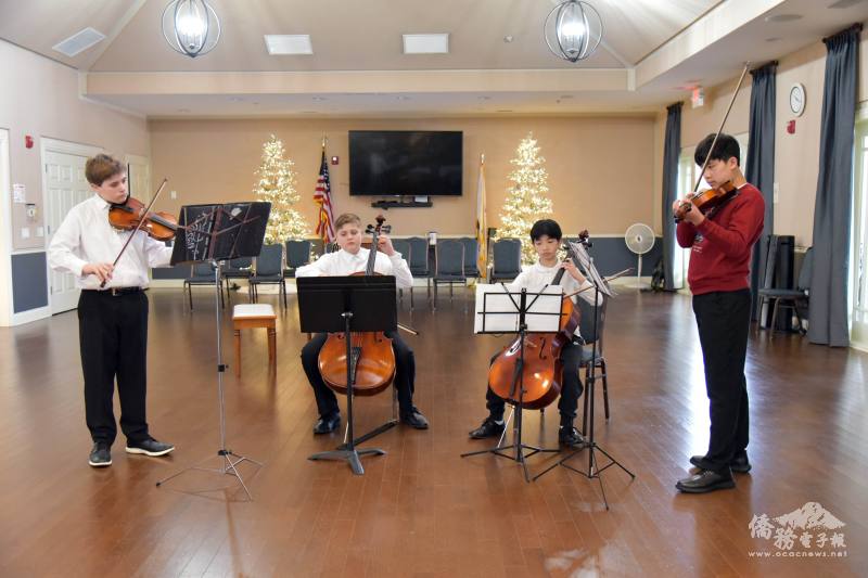 小提琴與大提琴重奏表演