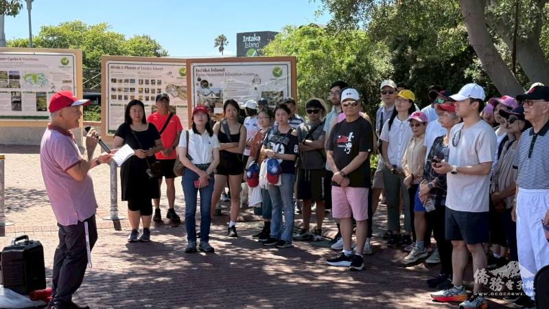 僑務諮詢委員林錦華代表商會會長邱昶瑋致詞