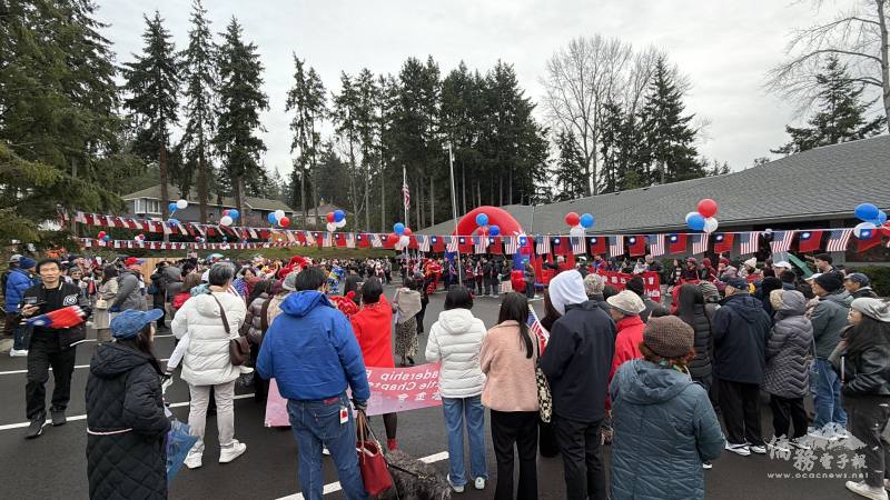 現場熱情僑胞們