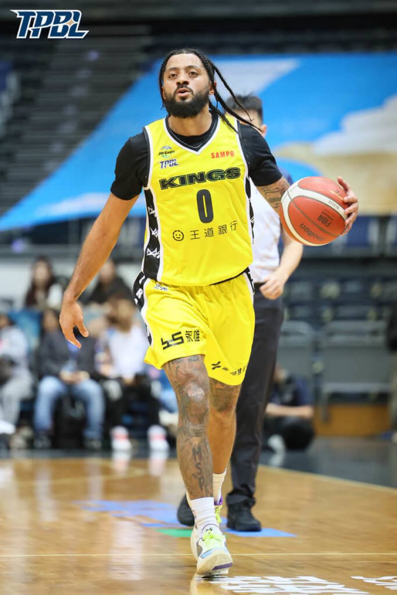 TPBL新北國王4日南下高雄作客全家海神，靠著杰倫（見圖）攻下加盟後個人新高的35分，順利送給對手4連敗。（TPBL提供）