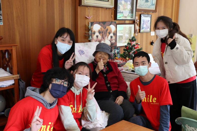 中國醫藥大學-杏服醫學服務隊寒期原鄉家訪