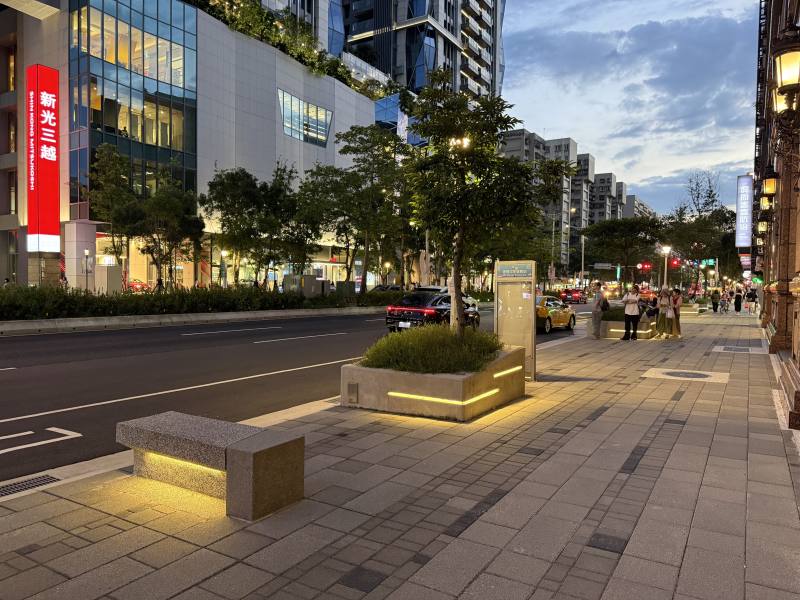 Provincial Highway 5 sidewalk maintenance results