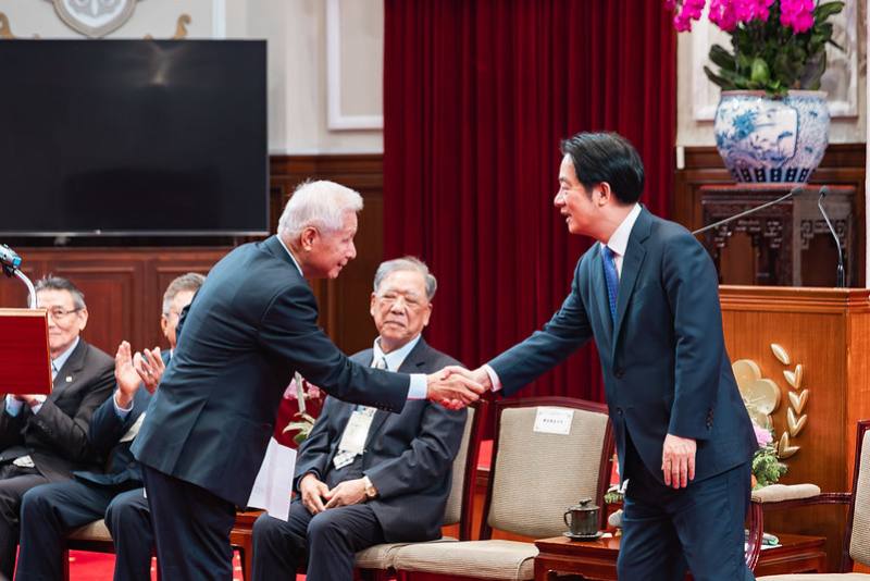 總統接見「中華民國進出口商業同業公會全國聯合會」