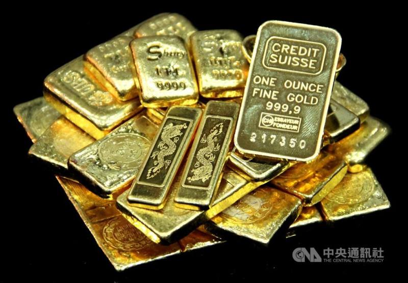 瑞銀財富管理投資總監辦公室（CIO）5日表示，黃金2026年需求有望穩定成長，把今年3月、6月和9月的黃金目標價由每盎司4500美元上調至5000美元。（中央社檔案照片）
