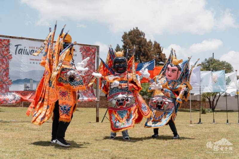 電音三太子精彩歌舞表演