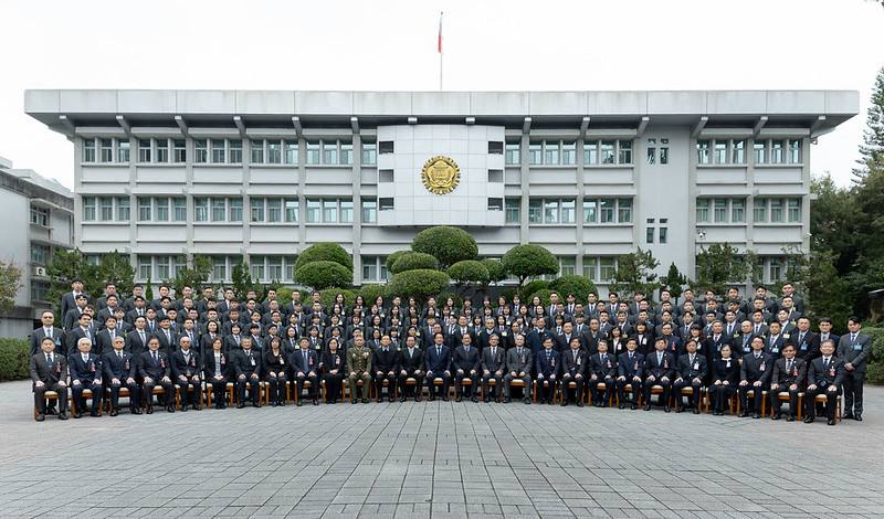 總統出席「法務部調查局調查班第62期結業典禮」