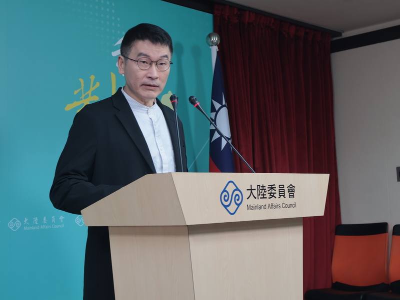 大陸委員會（陸委會）8日召開例行記者會，由副主委兼發言人梁文傑主持。