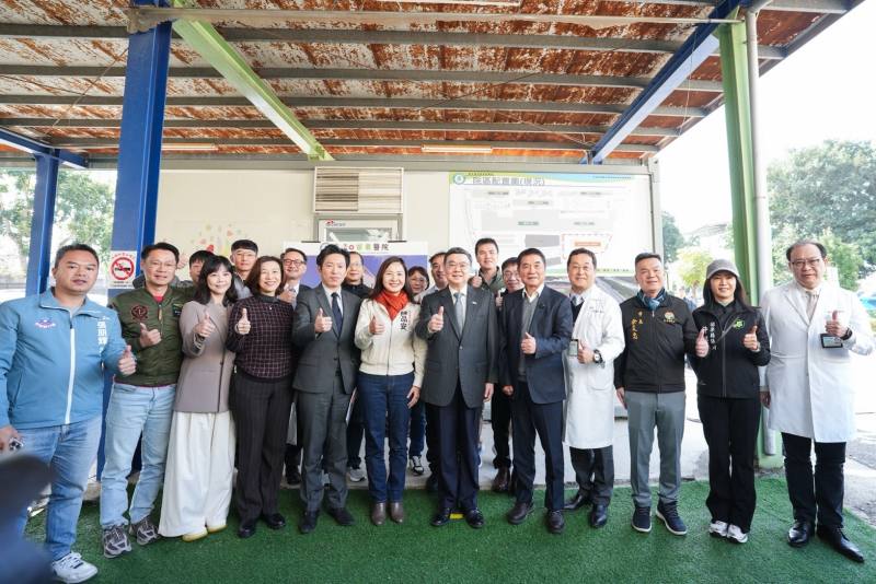 行政院長卓榮泰視察部立苗栗醫院急重症醫療大樓擴建工程規劃情形