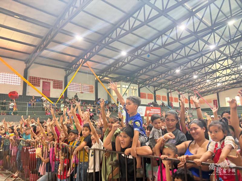 兒童及家長熱烈參與活動