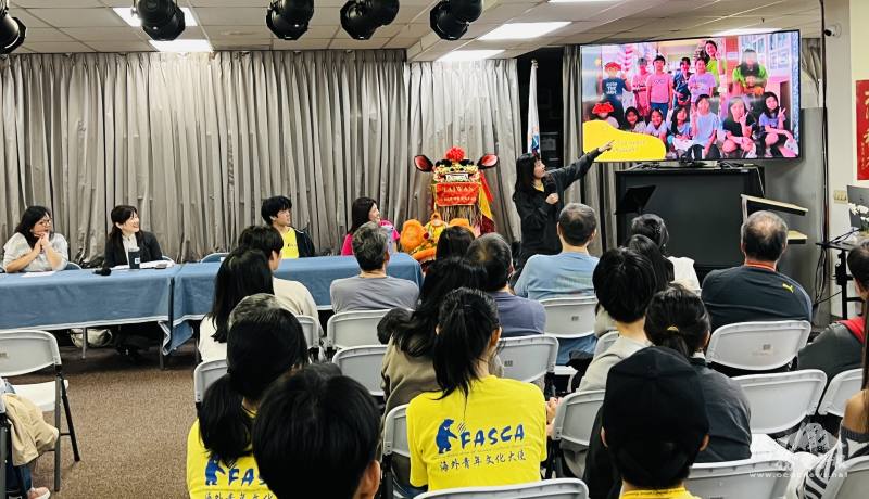FASCA-OC青年文化大使蘇品瑜分享參加英語服務營的第一手體驗