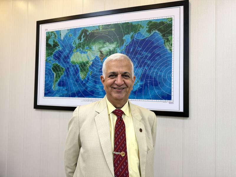 台灣教育部「青年百億海外圓夢基金計畫」去年啟動，印度智庫「國家海事基金會」（NMF）執行長邱漢（Pradeep Chauhan）認為，實習生計畫對台灣和印度兩方來說，是個「雙贏」的局面，因為實習生計畫除為NMF帶來不同的觀點，也為台灣青年創造出難得的國際研究經驗。