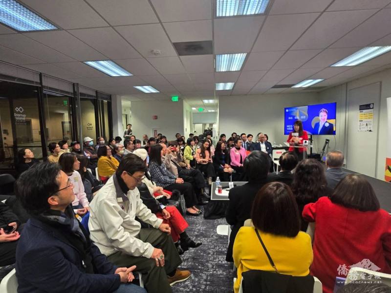 活動由該會理事、磐石獎及華冠獎得主盧蔓菁策畫