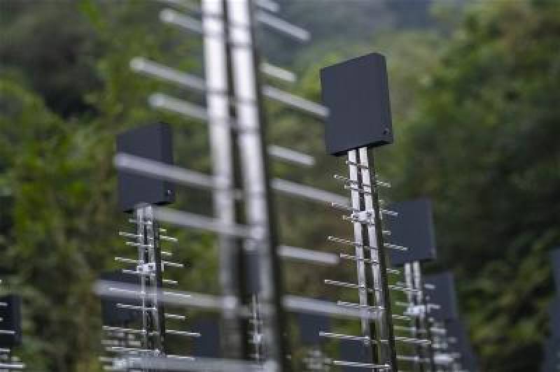 Here we see the design of a BURSTT LPDA antenna.