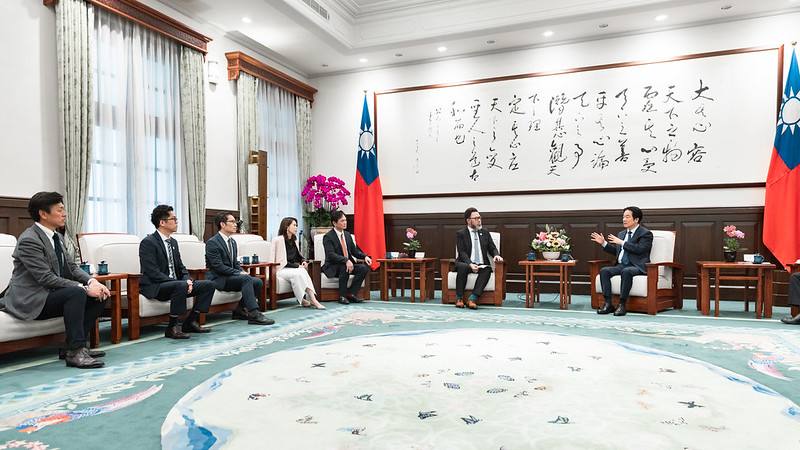 總統接見「台灣工具機暨零組件工業同業公會」，並相互交流