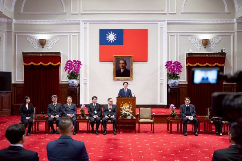 賴清德總統22日上午接見「2025第二十一屆國際傑出發明家獎」得獎人
