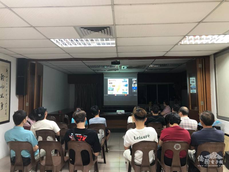 說明會現場情形