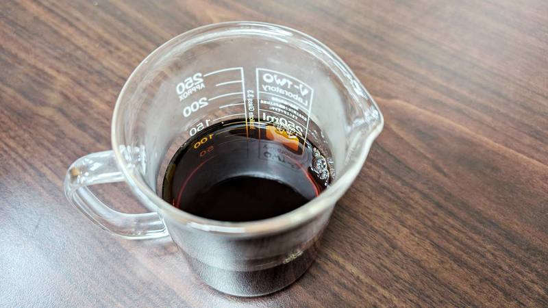 台大醫院團隊26日表示，追蹤約4000人研究發現，攝取新鮮魚類、植物性維生素，以及每週1杯咖啡、綠茶，有助降低鼻咽癌風險。圖為咖啡示意圖。