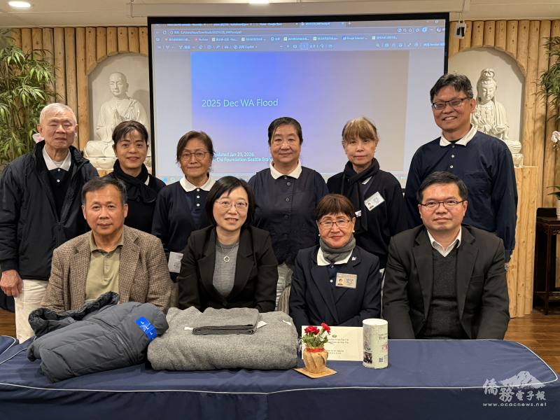 林美呈、文教中心主任王偉讚及僑務委員温在興參訪慈濟西雅圖支會，聽取華州水災急難救助簡報