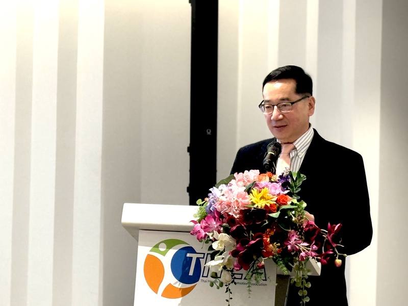 台灣健康識能與傳播學會理事長、亞洲健康識能學會榮譽理事長張武修強調，台灣醫療機構在永續發展方面有很多成績，特別是節能及運用AI等經驗，都能與各國分享。中央社記者李宗憲曼谷攝