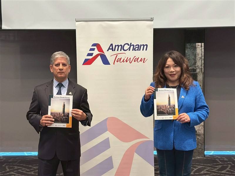 Carl Wegner (left) and Anita Chen, president and chairperson, respectively, of the American Chamber of Commerce in Taiwan, present the 2026 Business Climate Survey at a press conference in Taipei. Photo courtesy of the American Chamber of Commerce in Taiw