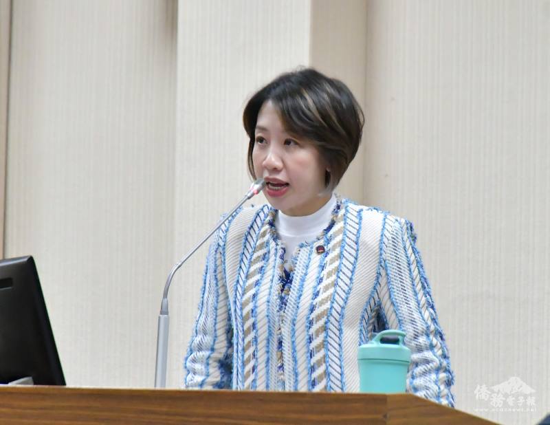 僑務委員會副委員長李姸慧赴立法院專題報告及備詢