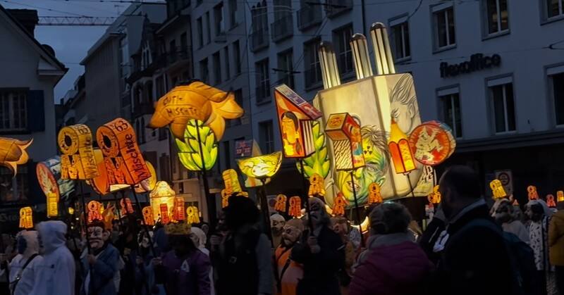 瑞士巴塞爾狂歡節為瑞士最大民俗慶典之一，2026年將於2月23日舉行，圖攝於2025年3月10日。