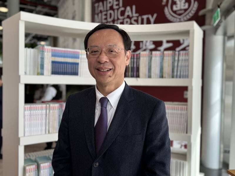 2026年至今全國已7個禽流感案場，衛生福利部長石崇良30日出席活動後接受媒體聯訪表示，防疫核心在於阻斷「禽傳人」路徑，受影響雞場產品已全數下架，呼籲民眾將禽肉、蛋類煮熟食用。