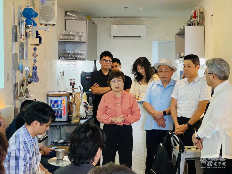 僑委會委員長徐佳青主持「菲律賓宿霧地區臺灣急難救助協會」座談，與第一線急難救助志工面對面交流