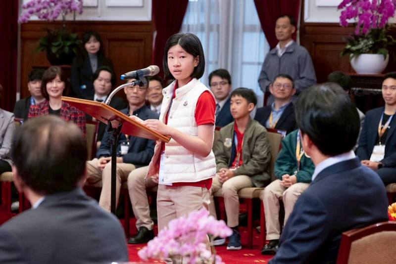 總統接見亞太資通訊科技聯盟大賽APICTA Awards 2025獲獎代表隊