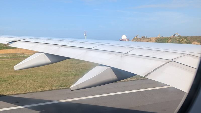 農曆春節將至，不少民眾安排探親、出國，衛福部疾管署5日表示，提醒民眾行前接種疫苗、備妥用藥。圖為出國旅遊示意圖。中央社記者曾以寧攝