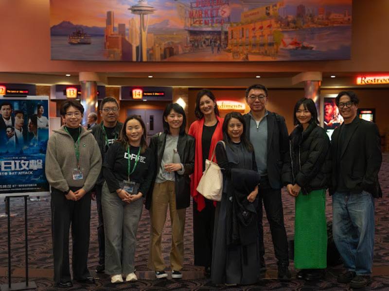 《零日攻擊》主創團隊與Beyond Visibility: Taiwan Trilogy Screening工作團隊合影（照片由潘哈利提供）