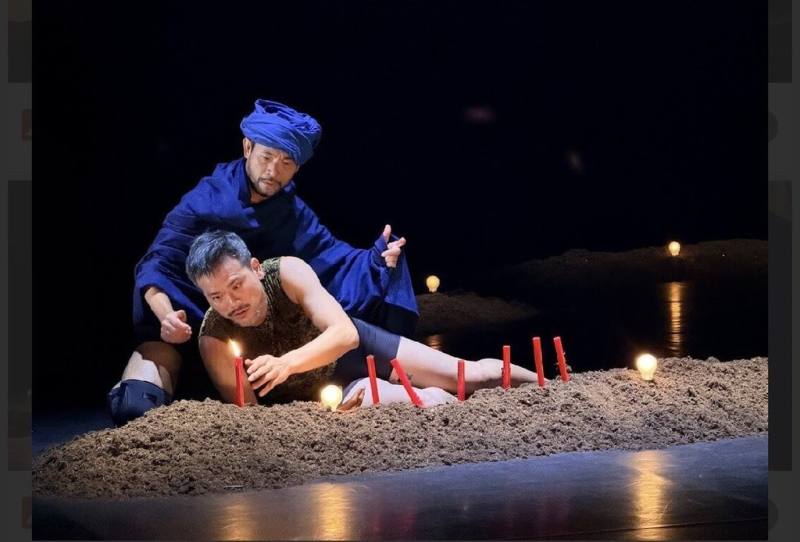 台灣驫舞劇場藝術總監暨編舞家陳武康舞作「野台羅摩」受邀在比利時列日劇院演出，受到熱烈迴響。（驫舞劇場提供）