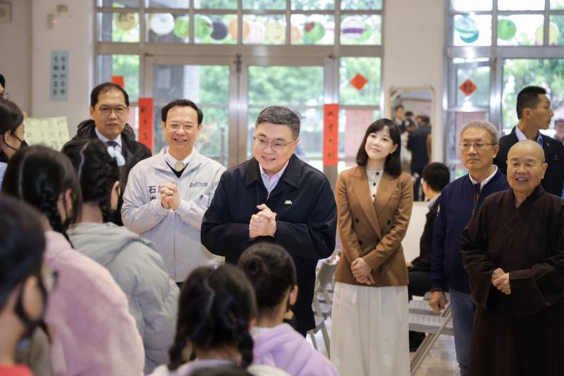 2026年2月8日行政院長卓榮泰參訪「財團法人宜蘭縣私立佛教幸夫社會福利慈善事業基金會附設幸夫愛兒園」