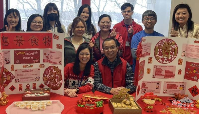 明州臺灣華語文中心(TCML)主任方沛文（右）和老師們合照