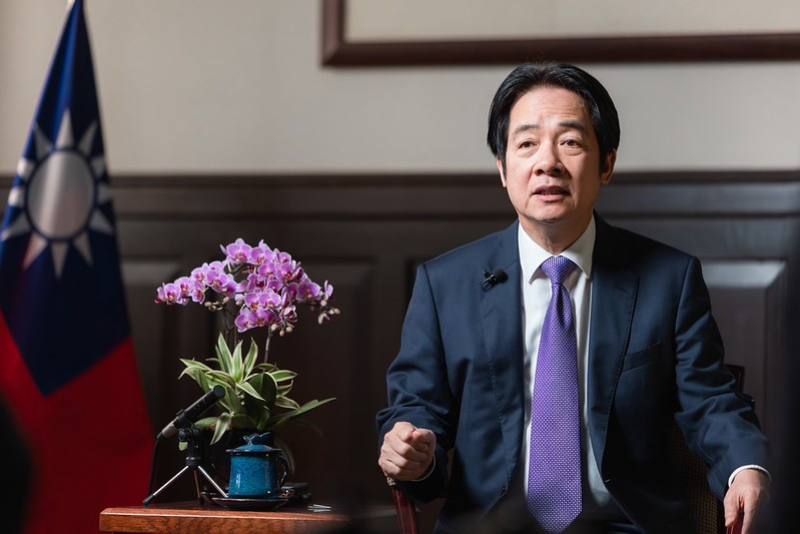 總統針對臺歐、臺美關係、國防、兩岸關係及半導體產業等議題，回應媒體提問