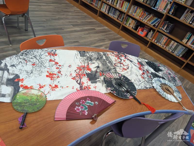 水墨畫及扇子展示