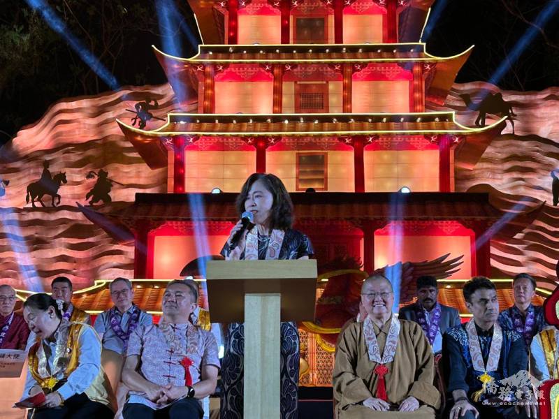 駐馬來西亞代表處大使連玉蘋於啟燈典禮上致詞