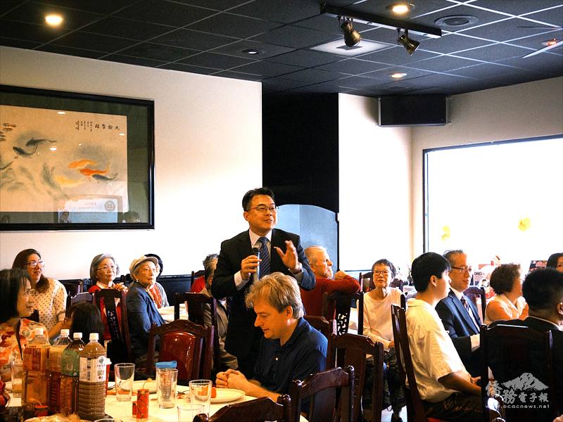 駐邁阿密辦事處處長周啟宇致詞情形